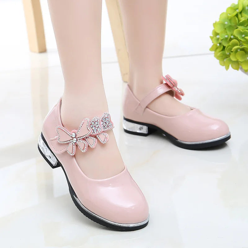 Girls Leather Shoes 2023 Spring Summer PU Patent Leather Kids Dress Shoes High Heels Butterfly-knot Dress Shoes for Wedding Chic GlowCart