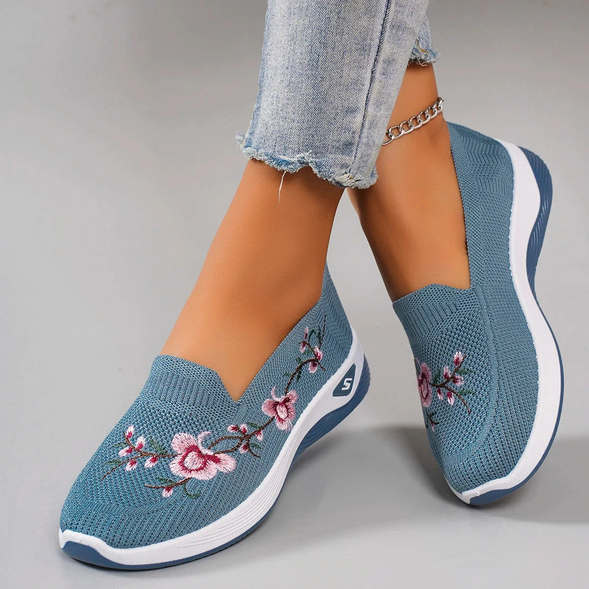 Spring and Autumn New Women's Sports Shoes Fashionable GlowCart