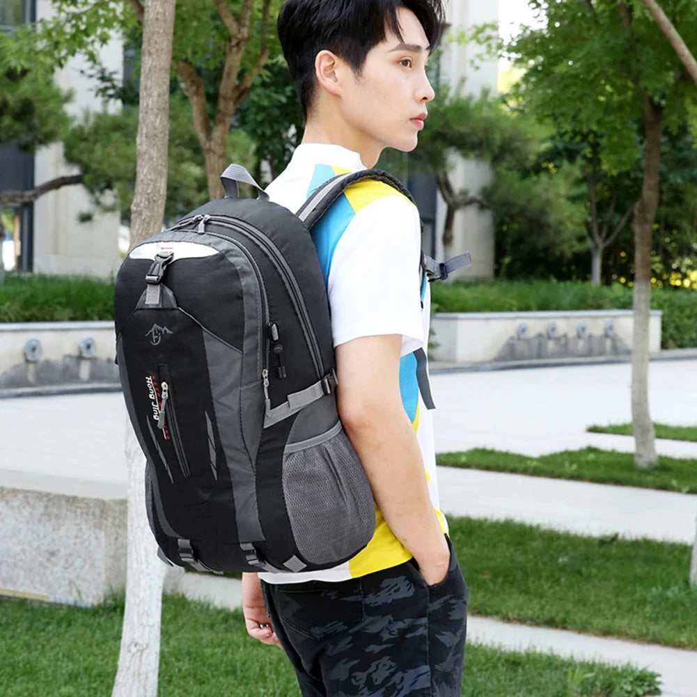 40L 840D Portable Waterpr Backpack Folding Mountaineering GlowCart