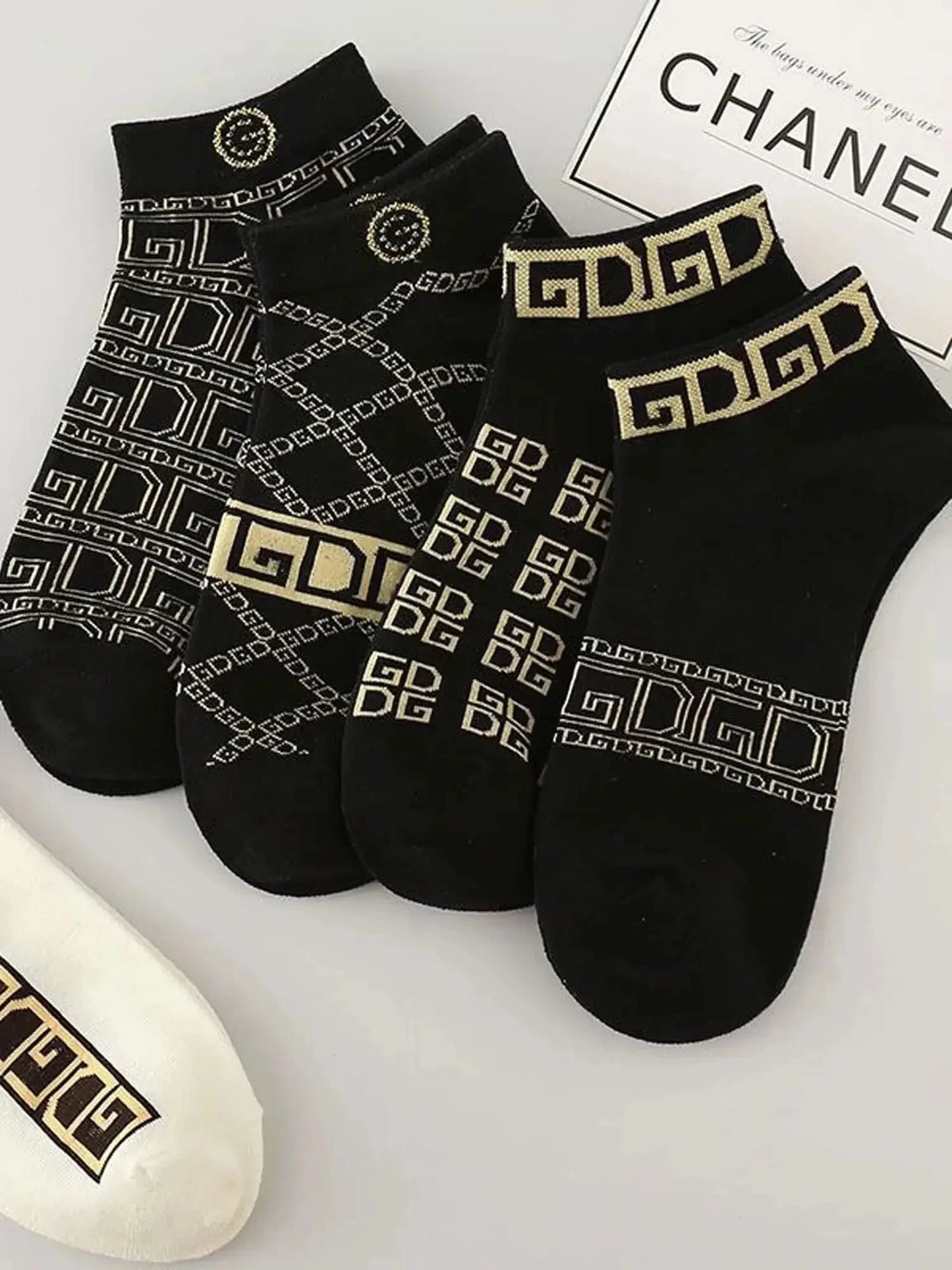 5/10 pcs Men's Thin Breathable Low-Cut Socks - Anti-Odor, GlowCart