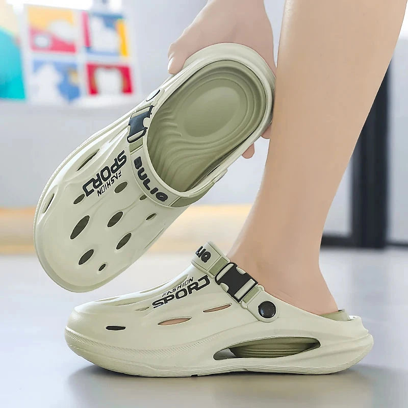 A Pair of Men's New Clogs, Summer New Wear-Resistant, GlowCart