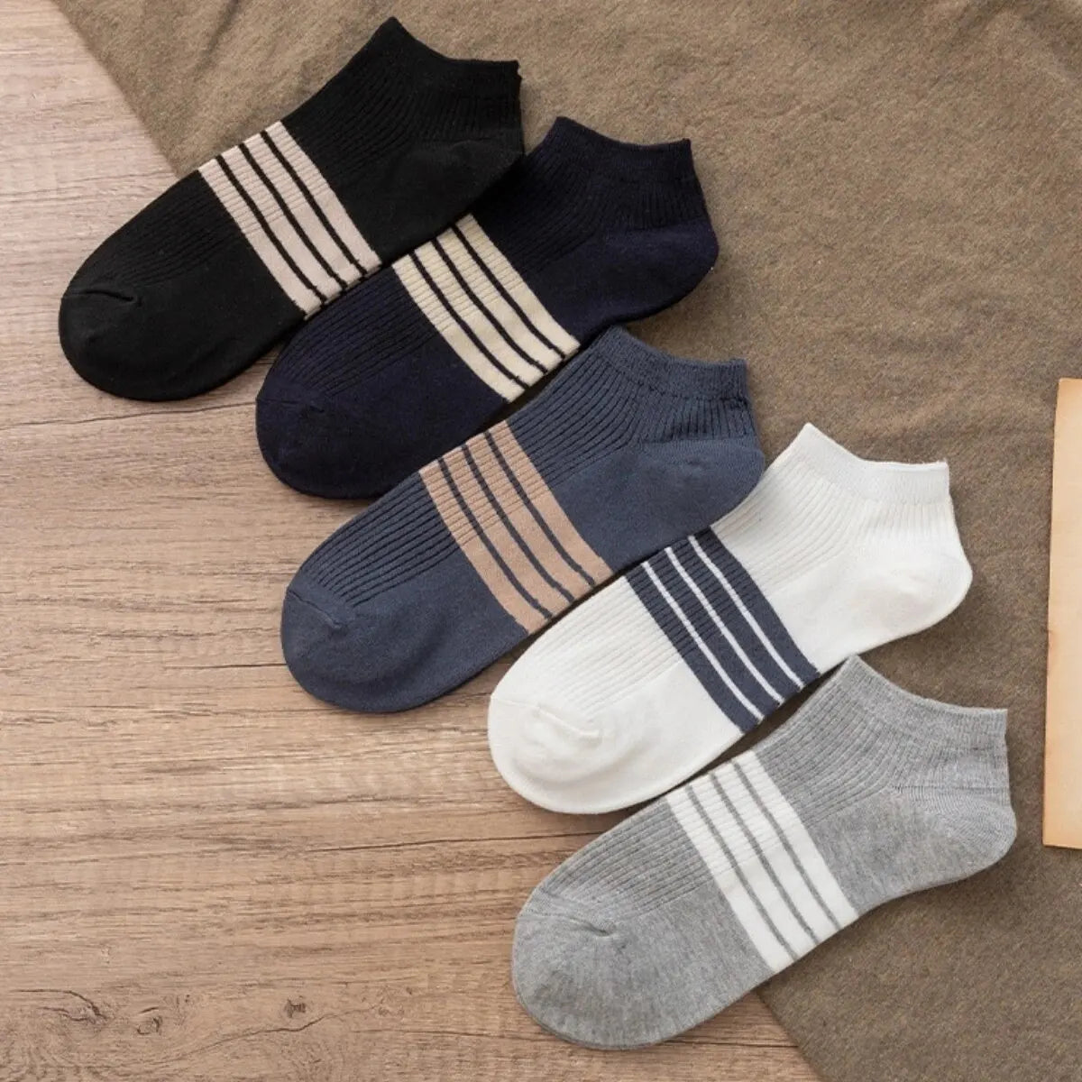 5pairs Men's Fashion Sports Socks, Striped Cotton Sweat Absorption Breathable Comfortable Ankle Socks GlowCart