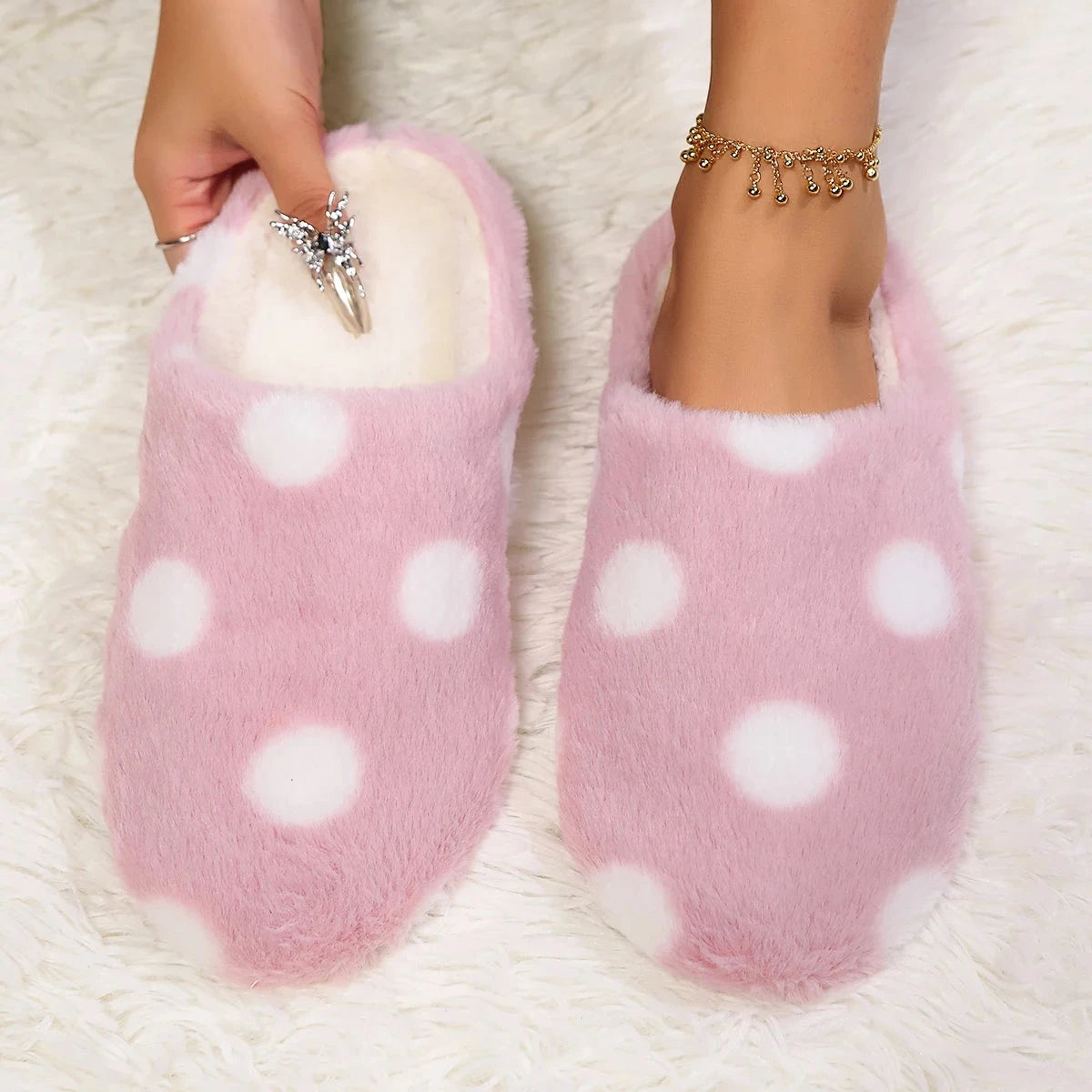 Winter Women's Heart-Shaped Slippers Love Mute Soft Sole GlowCart
