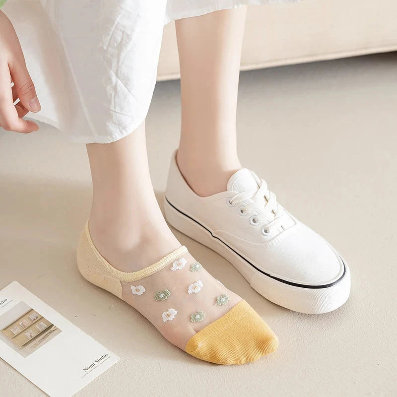 6Pairs Cute Small Flower Sheer Women's Socks Soft & GlowCart
