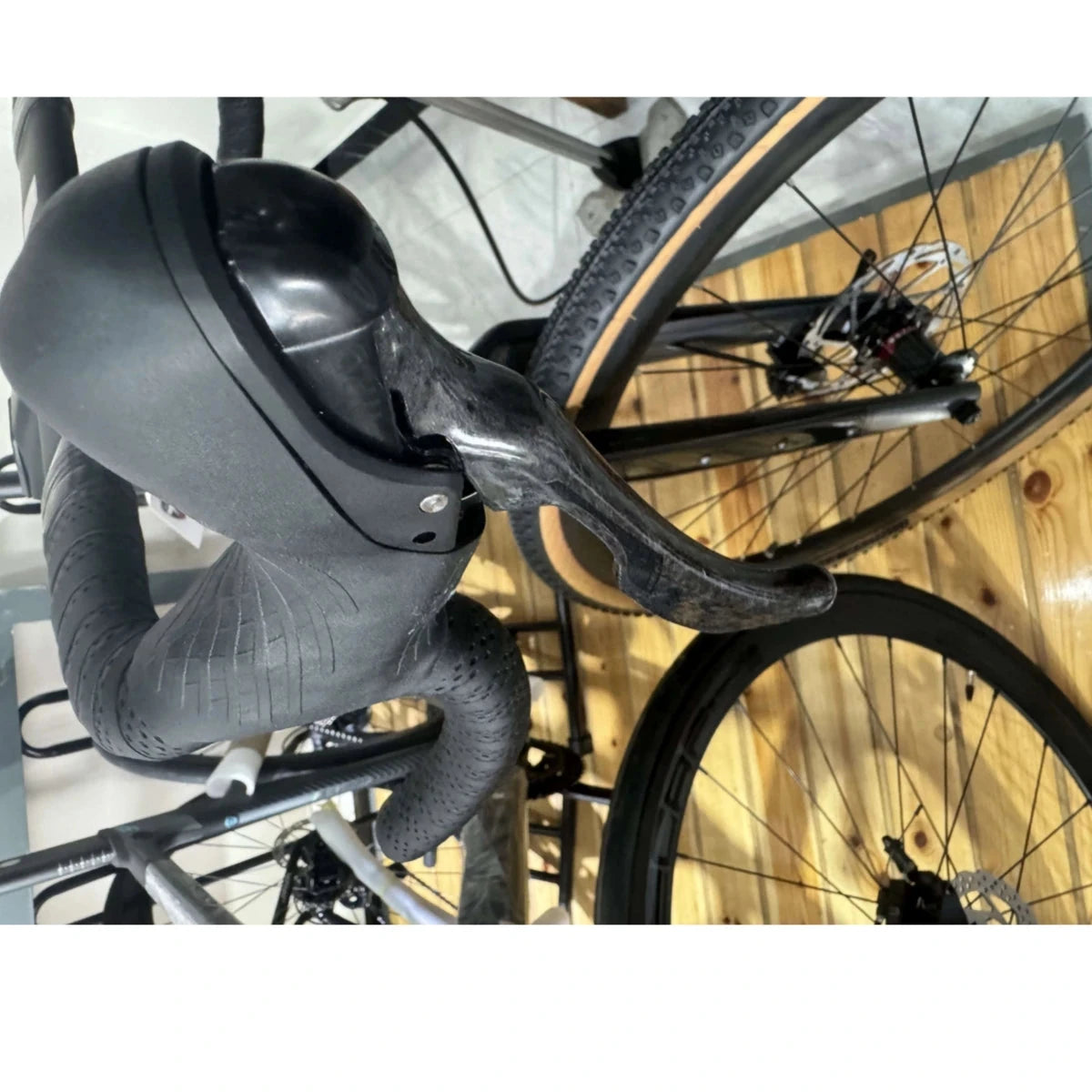 GRAVEL X Carbon Fiber Twitter Gravel Bike Gravel V1 Carbon Fiber Road Bicycle 24 Speed Hydraulic Disc Brake Hidden Cable 40C GlowCart