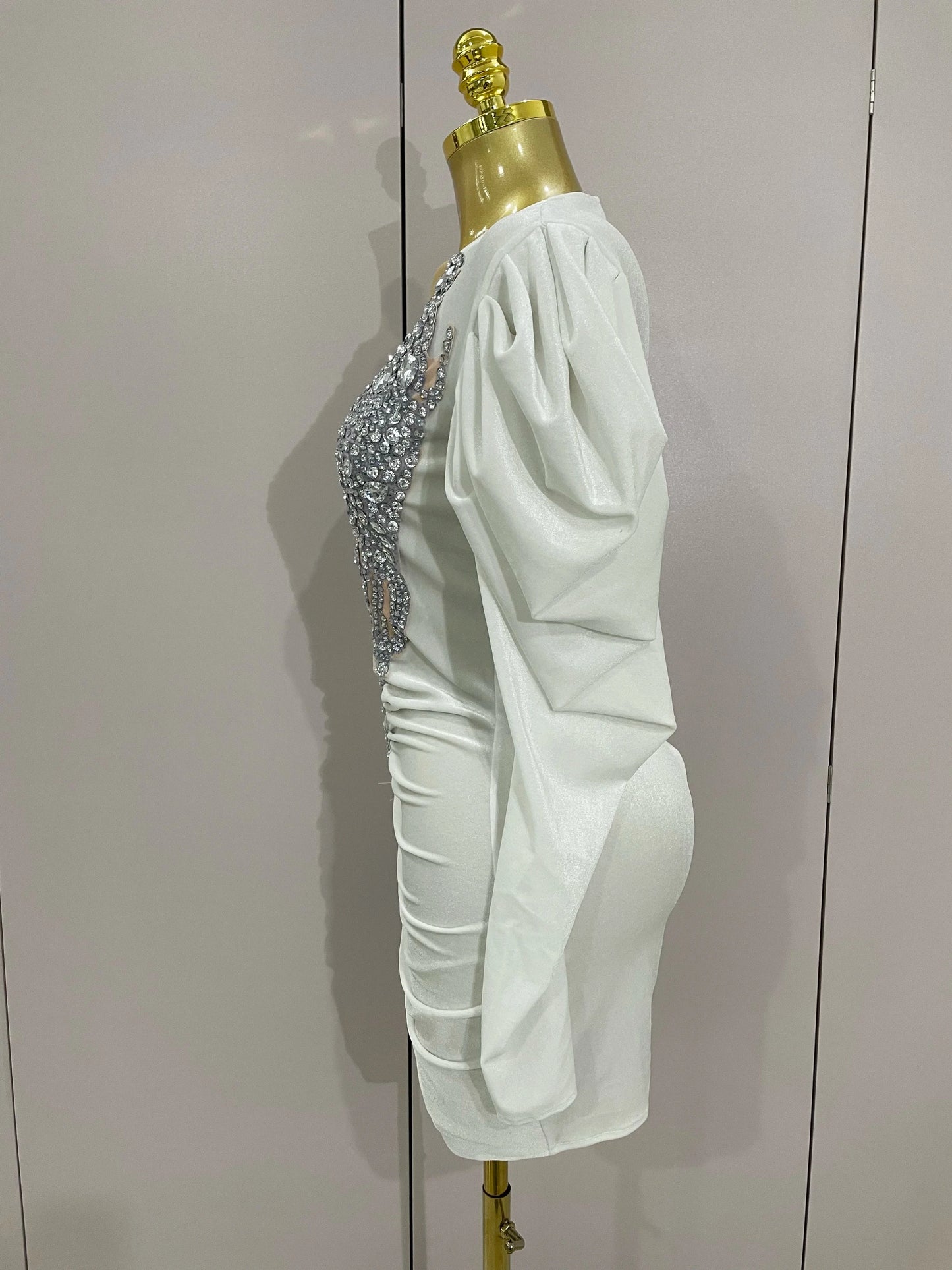 Luxury Sparkly Crystals Sexy Mesh White Velvet Short Dress GlowCart