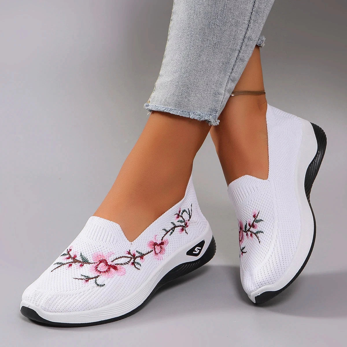 Spring and Autumn New Women's Sports Shoes Fashionable GlowCart
