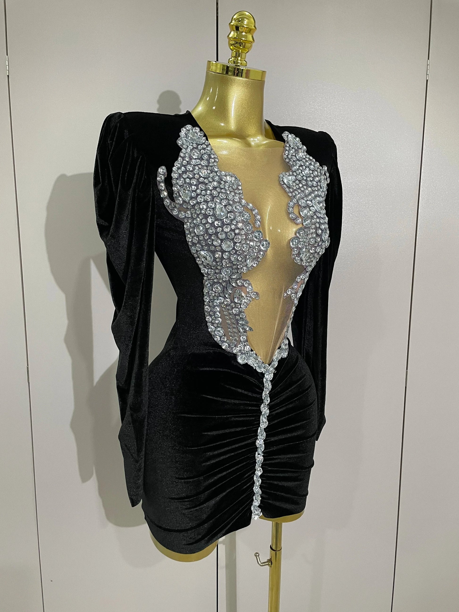 Luxury Sparkly Crystals Sexy Mesh White Velvet Short Dress GlowCart