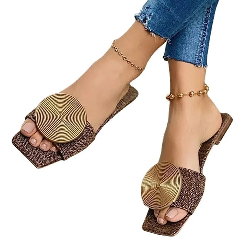 2023Woman Summer Flat Sandals Plus Size Round Buckle Solid GlowCart