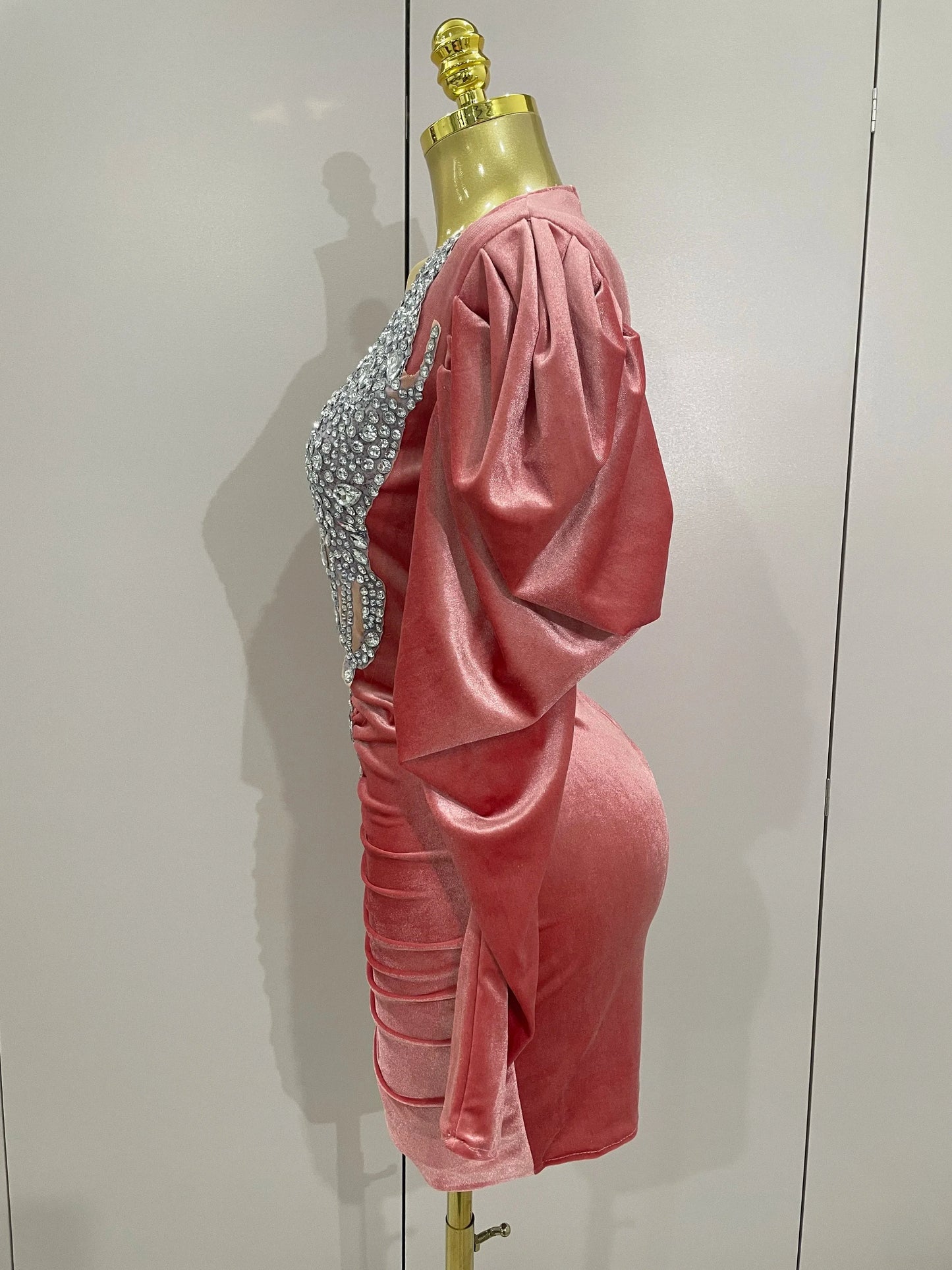 Luxury Sparkly Crystals Sexy Mesh White Velvet Short Dress GlowCart