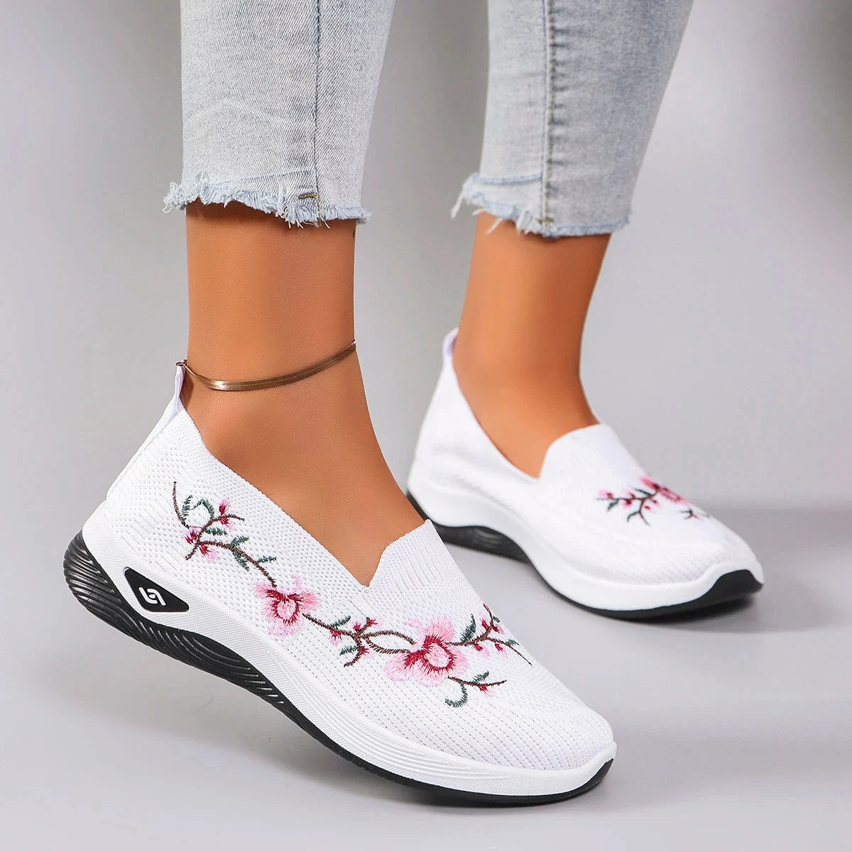 Spring and Autumn New Women's Sports Shoes Fashionable GlowCart