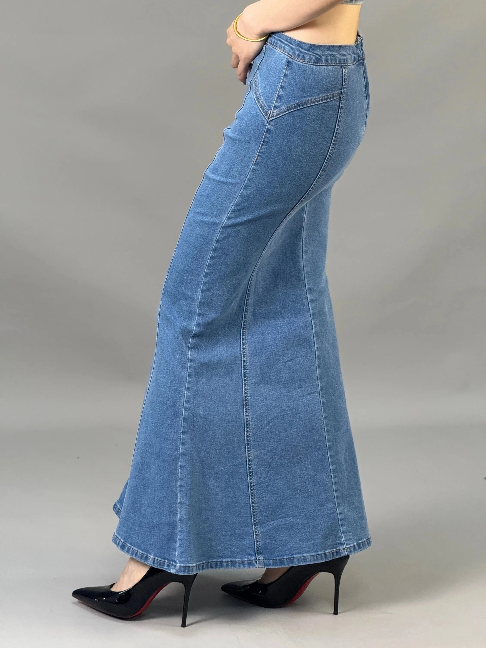 Hot girl high waisted denim fish tail hip hugging skirt for women in 2025 summer new design long dress style GlowCart