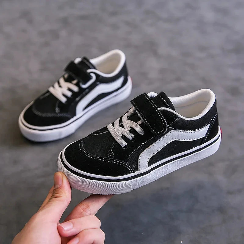 Children's Canvas Shoes Boys Board Shoes New Net Red Low Gang Middle and Large Children Baby Girls Board Shoes Parent-Child Shoe GlowCart