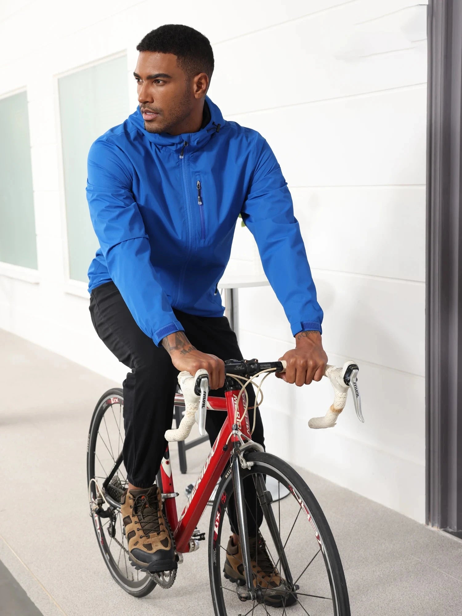 Summer Men's Waterproof Softshell Jacket with Storage Bag, GlowCart