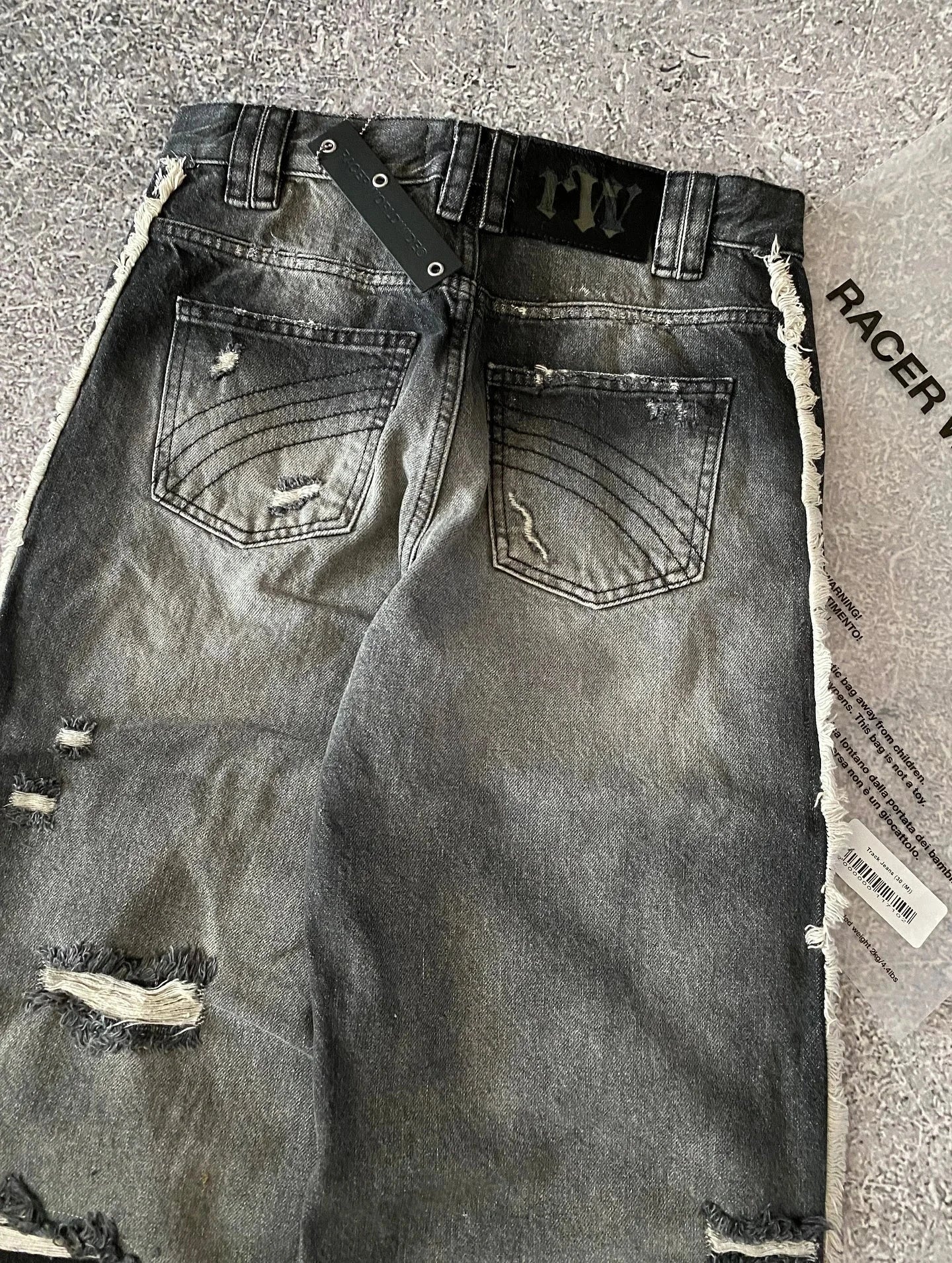 Streetwear American New Hole Washed Yellow Baggy Jeans Male GlowCart