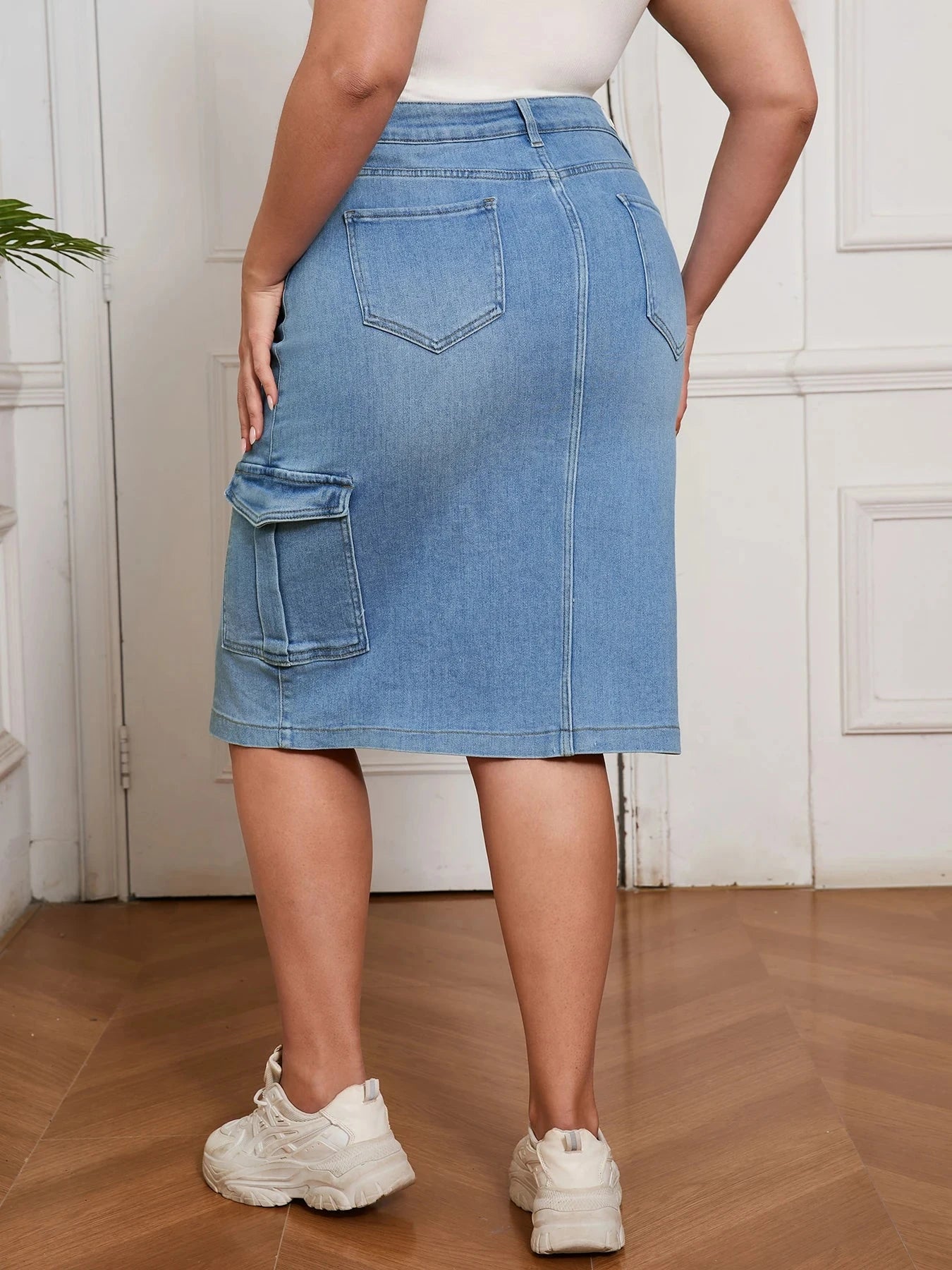 Trendy Women's Multi Pocket Denim Cargo Skirt Loose Fit Street Style Outfit Fashion Clothing for Cool Urban and Youthful Vibes GlowCart
