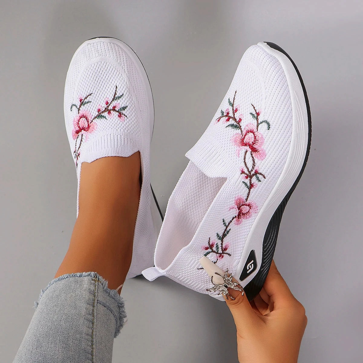 Spring and Autumn New Women's Sports Shoes Fashionable GlowCart