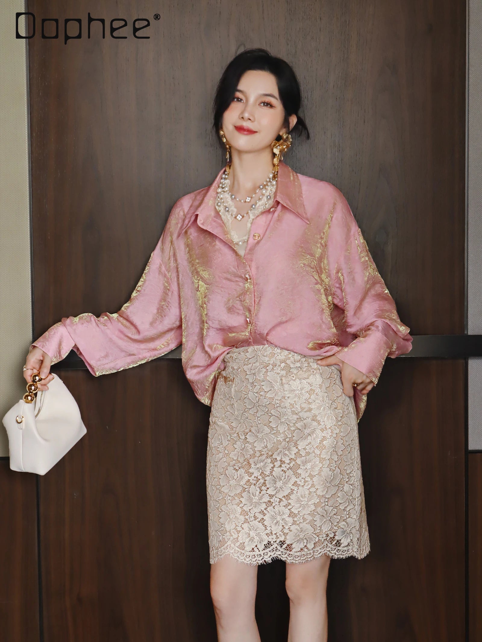 Gorgeous Retro Jacquard Long Sleeve Shirt Women French High-End Light Luxury Socialite Gentle Fairy Style Loose Slim Shirt Top GlowCart