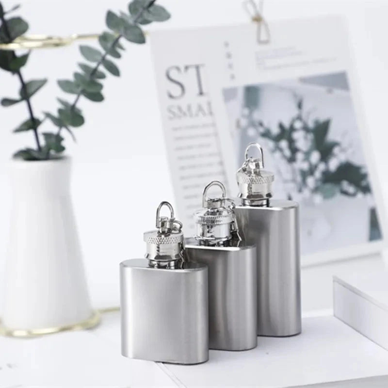 1/2oz squire Stainless Steel Hip mini Flask keychain Hip Flask gift package Alcohol Whiskey Hip Flask Screw Cap lady birthday GlowCart