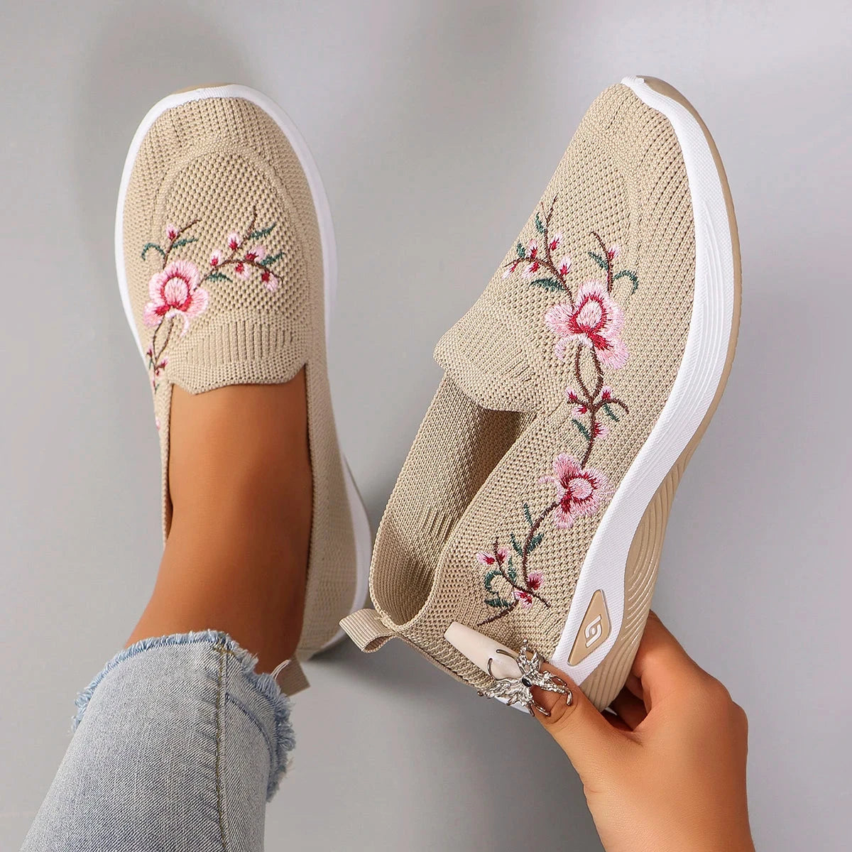 Spring and Autumn New Women's Sports Shoes Fashionable GlowCart