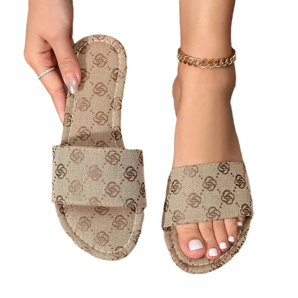 Summer New Women's Round Head Flat Soled Non-slip Slippers GlowCart