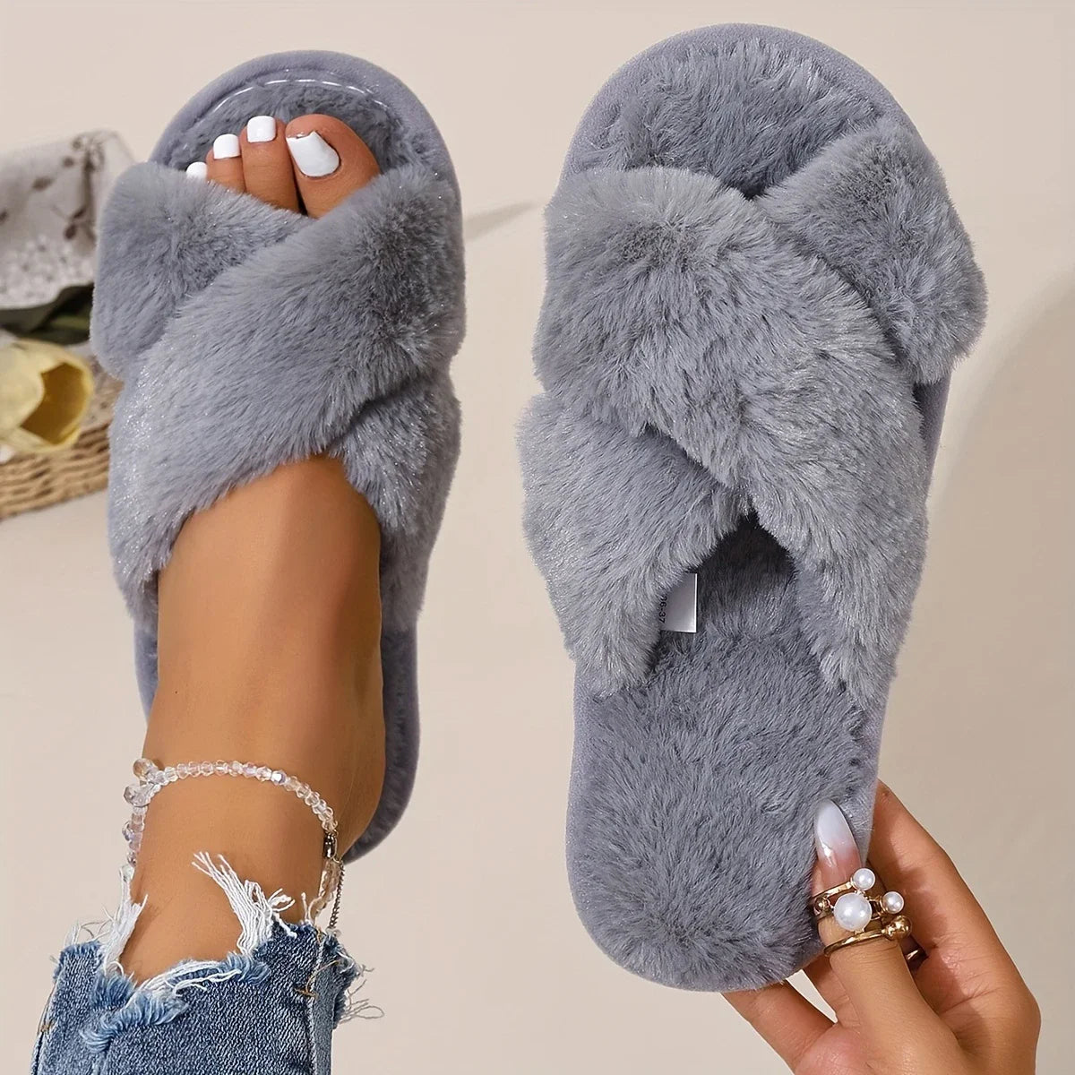 Popular Cross Furry Slippers Female Fluffy Slides Autumn