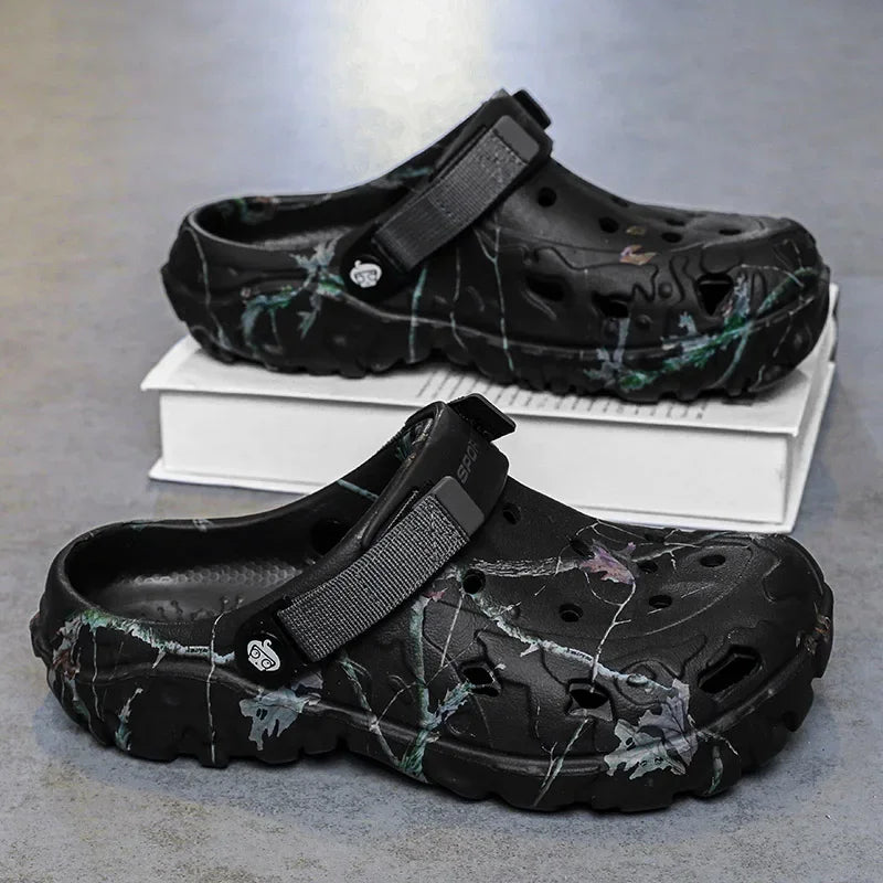 2025Men Slippers High Quality Classic Outdoor Anti-Slip Garden Shoes Lightweight Fashion Casual Sandals Sandals for Men Platform GlowCart