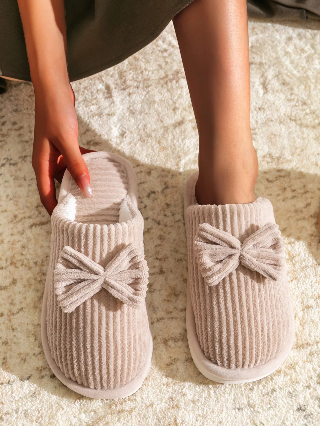 Fashion Women's Bow Slippers Fall/Winter Indoor Bedroom