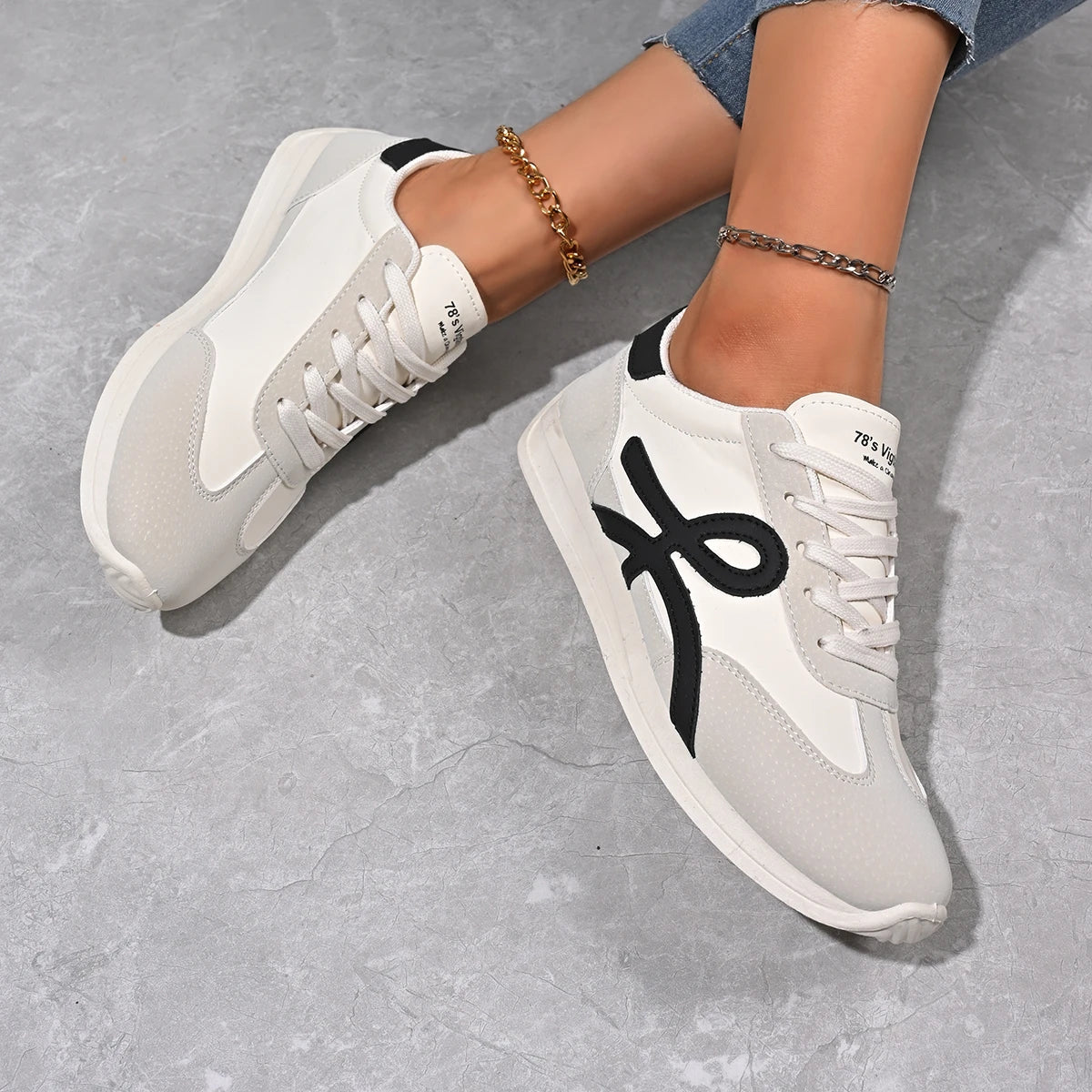 2025 new women's sports shoes casual lace up women's fashionable vulcanized shoes versatile flat shoes GlowCart