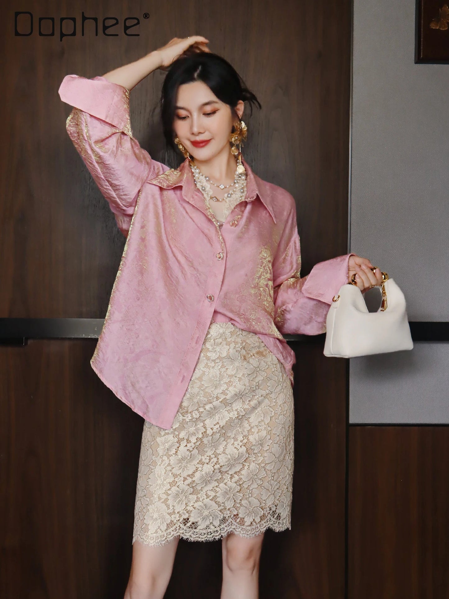 Gorgeous Retro Jacquard Long Sleeve Shirt Women French High-End Light Luxury Socialite Gentle Fairy Style Loose Slim Shirt Top GlowCart