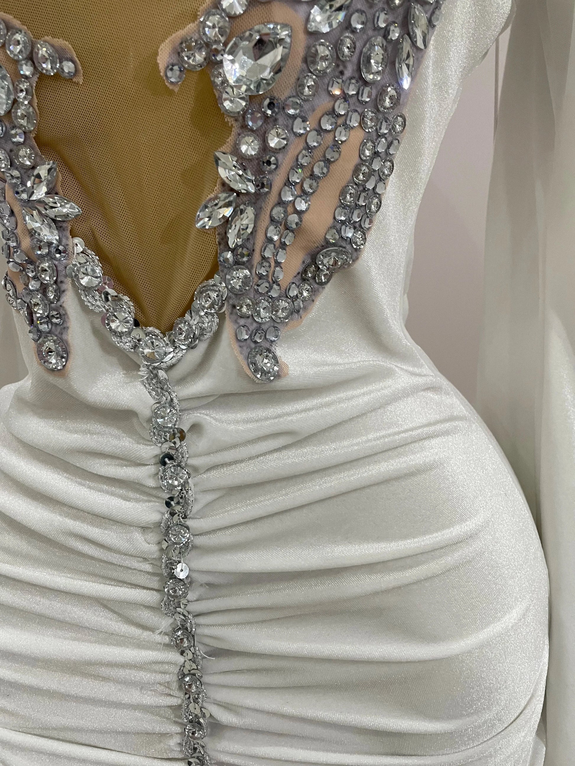 Luxury Sparkly Crystals Sexy Mesh White Velvet Short Dress GlowCart