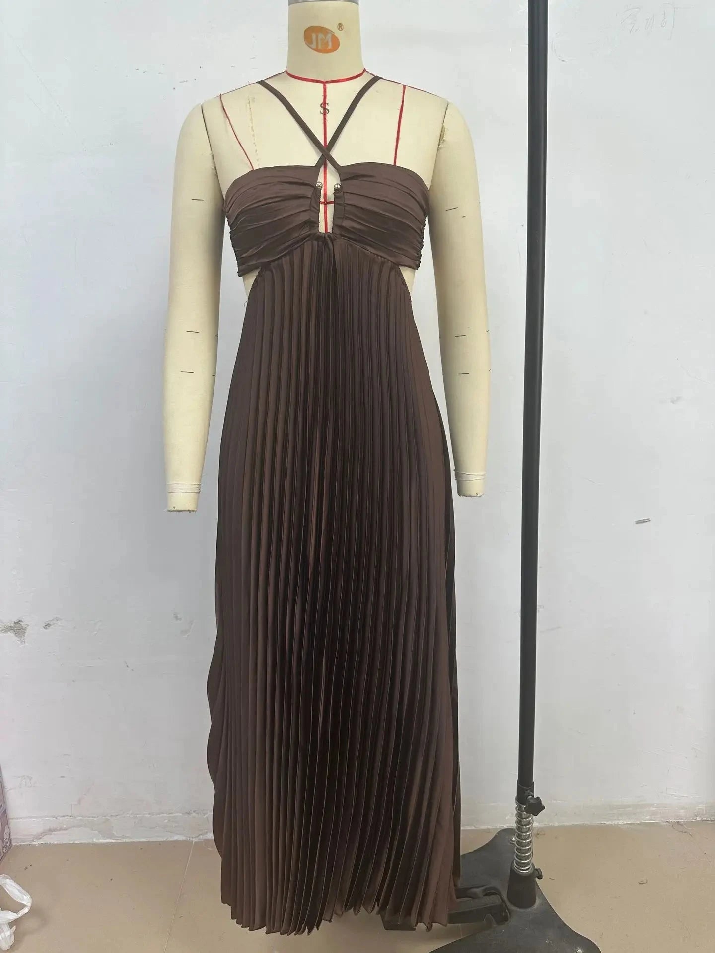 2025 High Waist Pleats Robe Dress Casual Sleeveless Solid GlowCart