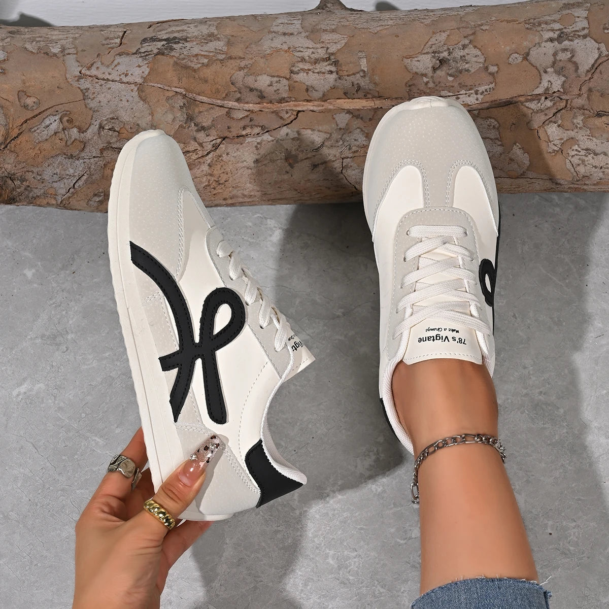 2025 new women's sports shoes casual lace up women's fashionable vulcanized shoes versatile flat shoes GlowCart