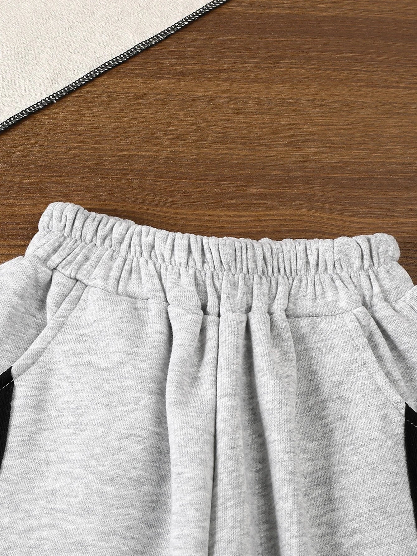 @New Kids Boy Casual Letter Print Sweatshirt Sets for Children fashionable  Baby Girl Clothes Tracksuit Soft Long Sleeve Top and GlowCart