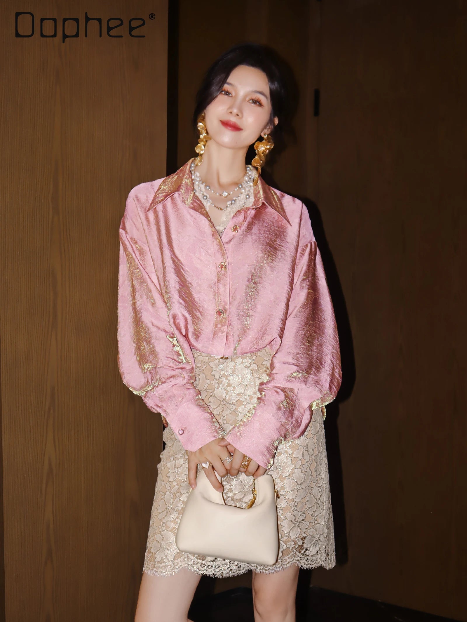 Gorgeous Retro Jacquard Long Sleeve Shirt Women French High-End Light Luxury Socialite Gentle Fairy Style Loose Slim Shirt Top GlowCart