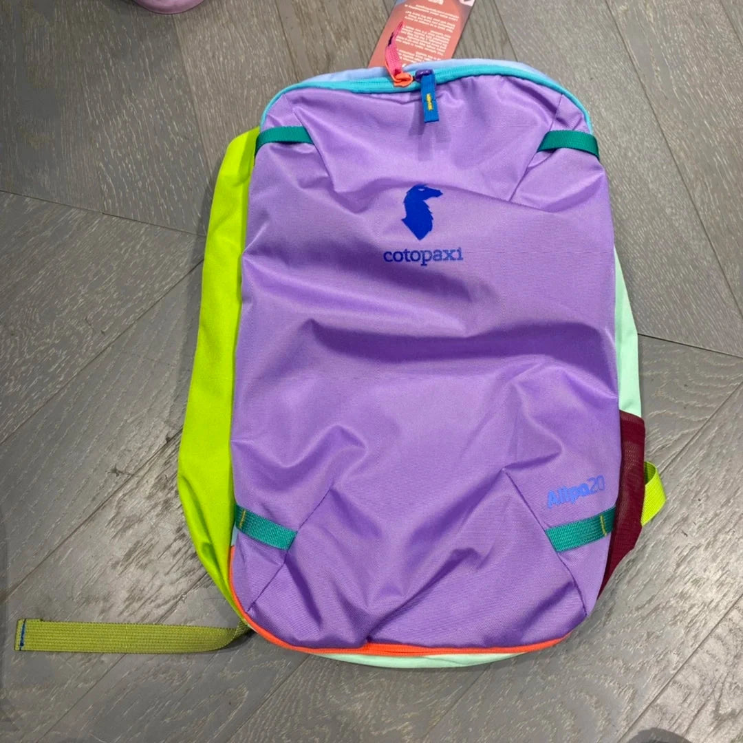 28L Unisex Outdoor Camping Backpack – Stylish GlowCart