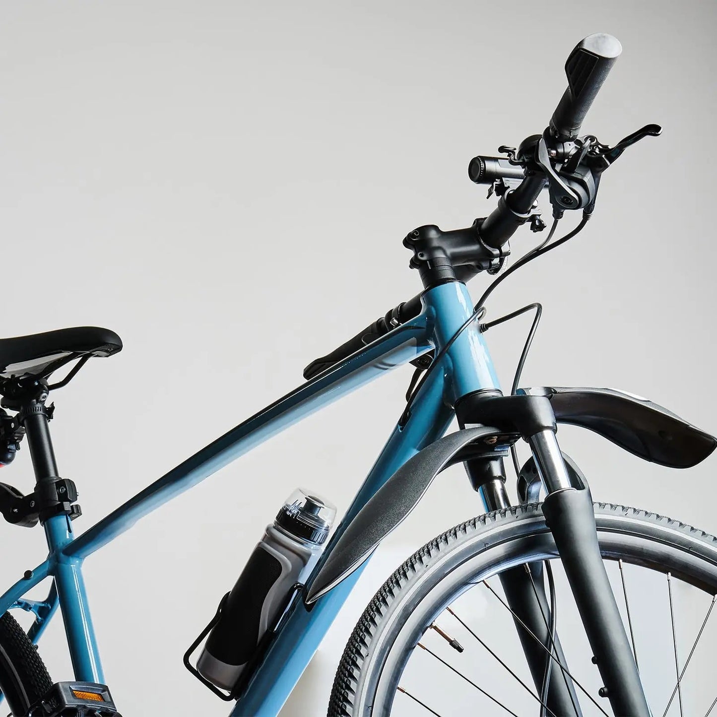 Aluminium alloy bicycle bottle cage, classic mountain bike accessories, bicycle bottle cage, bicycle bottle holder GlowCart