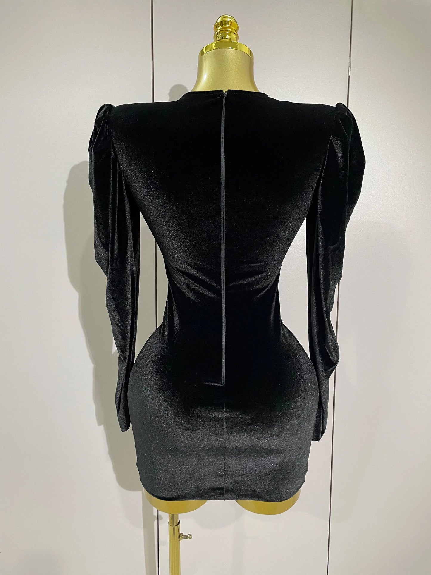 Luxury Sparkly Crystals Sexy Mesh White Velvet Short Dress GlowCart