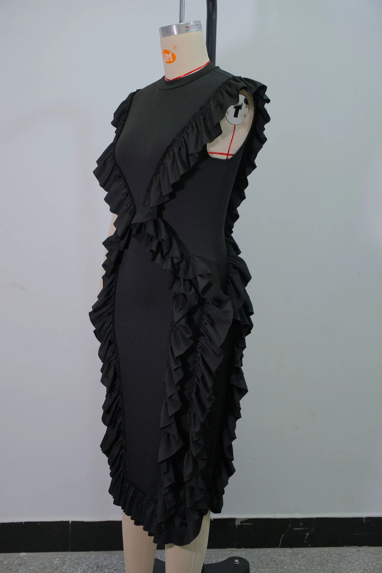 Women Plus Size Skinny Dress Round Neck Tassel Ruffle Hem