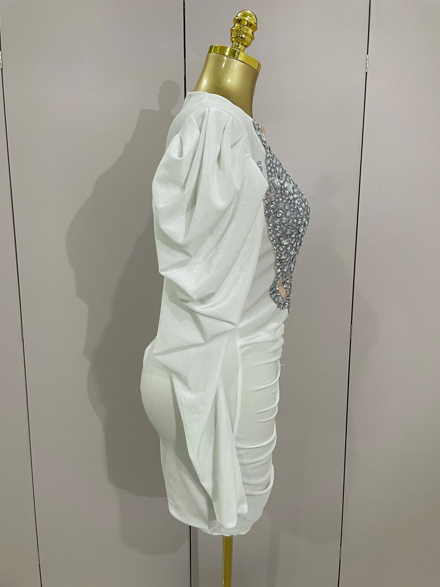 Luxury Sparkly Crystals Sexy Mesh White Velvet Short Dress GlowCart