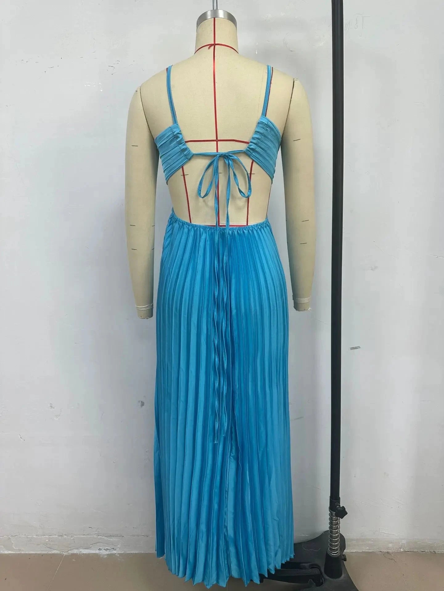2025 High Waist Pleats Robe Dress Casual Sleeveless Solid GlowCart