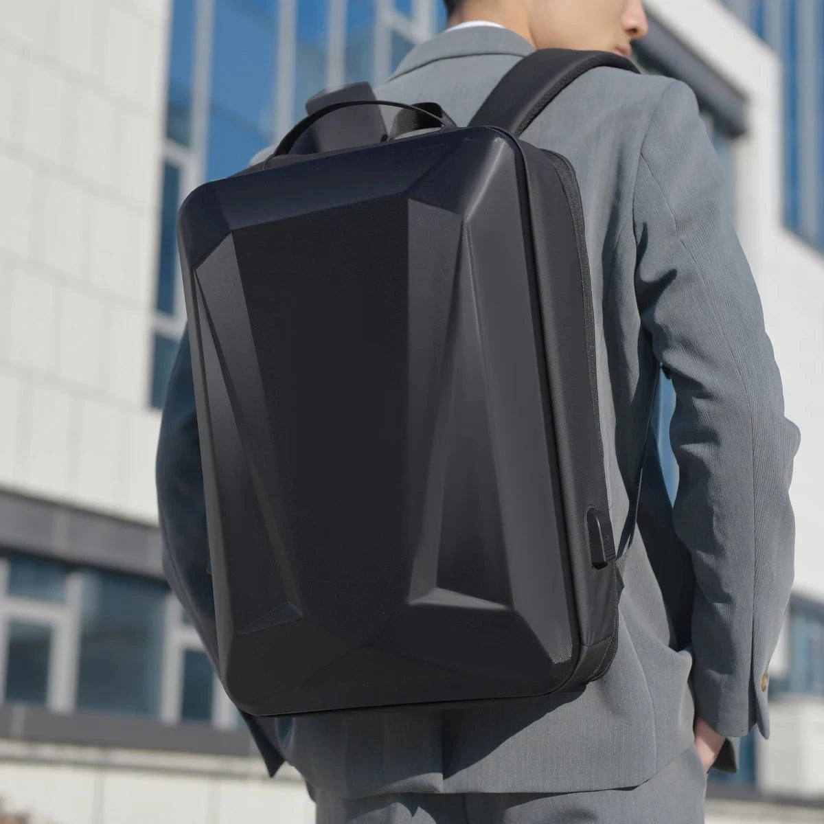 Backpack Men's Business Hard Shell Backpack Large Capacity GlowCart